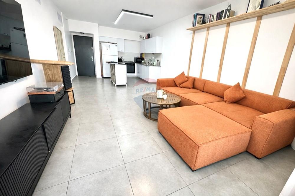 Apartment for Sale in Ramat Gan - Image 4