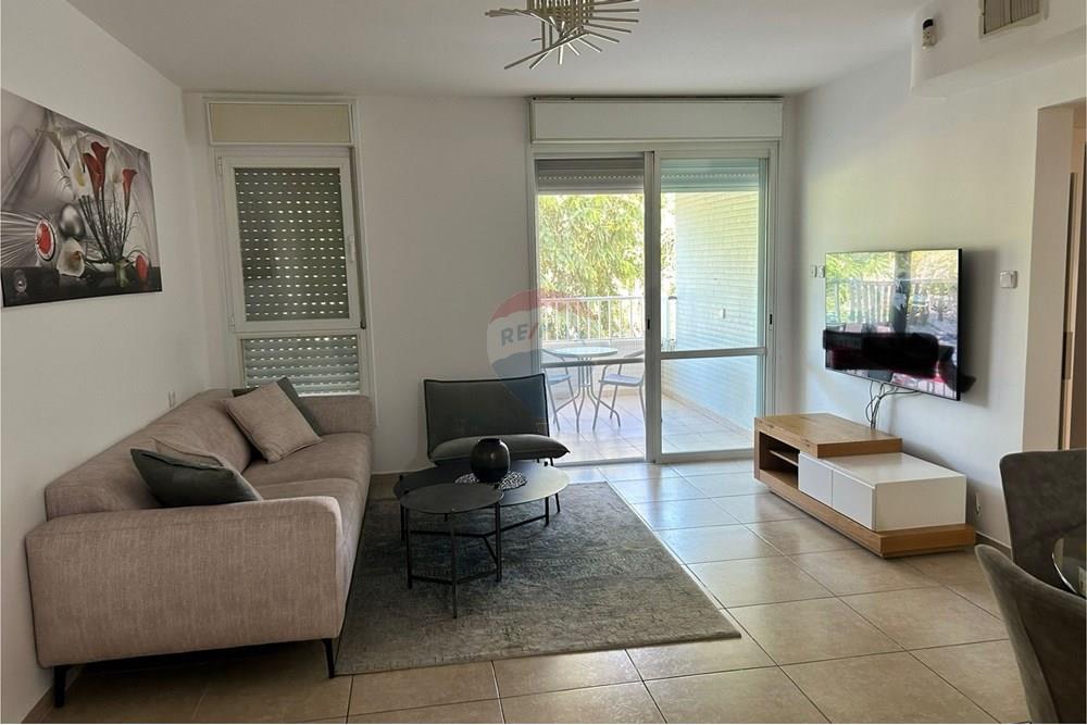 Apartment for Sale in Nahariya - Image 1