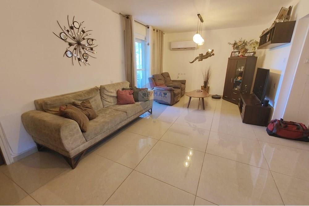 Apartment for Sale in Karmiel - Image 1