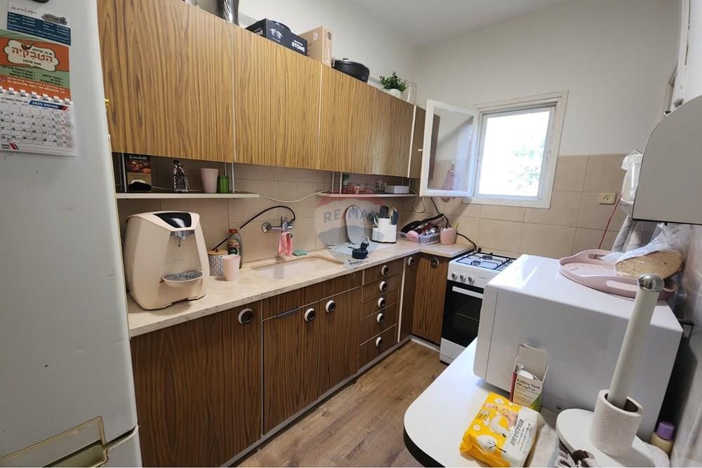 Apartment for Sale in Haifa - Image 3