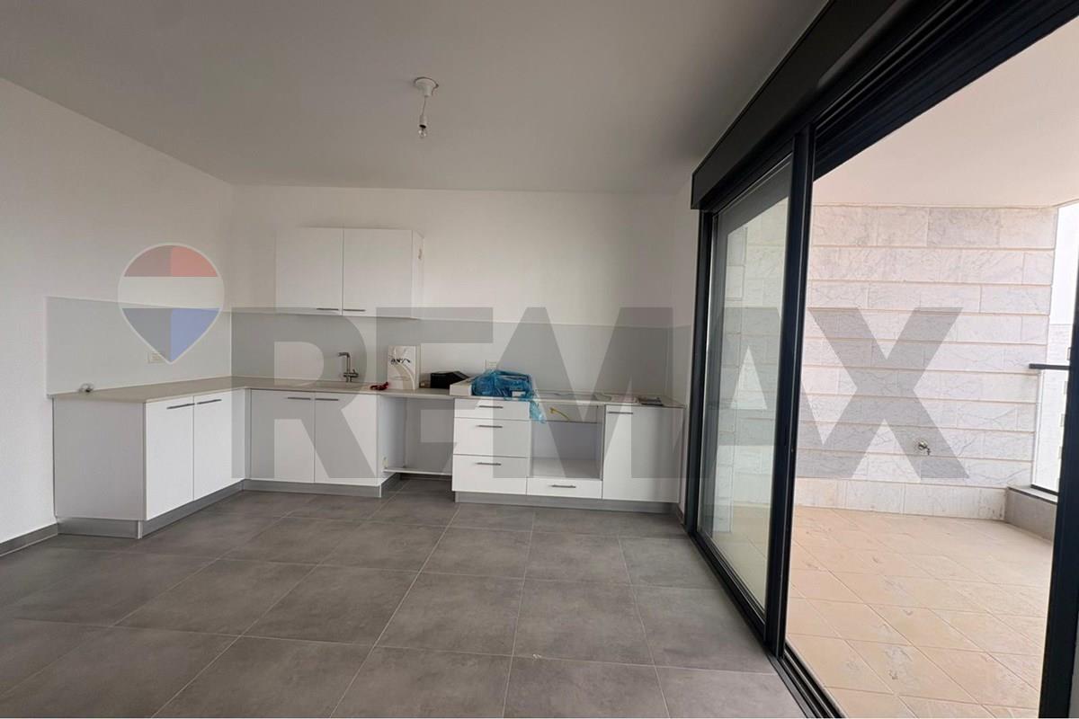 Apartment for Sale in Modi'in - Image 4