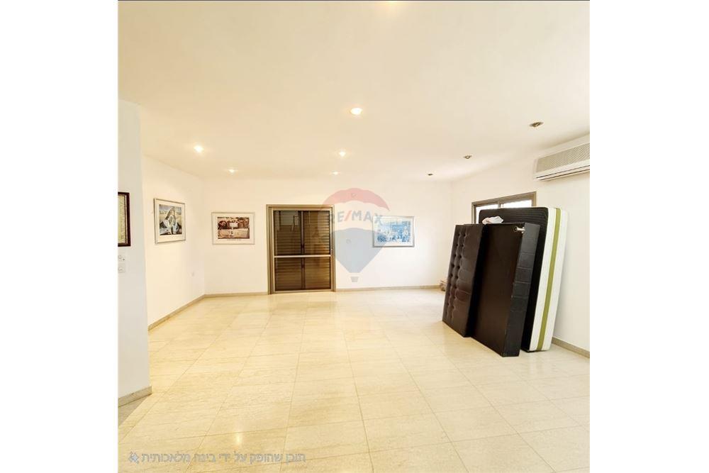 Studio for Sale in אור עקיבא - Image 6