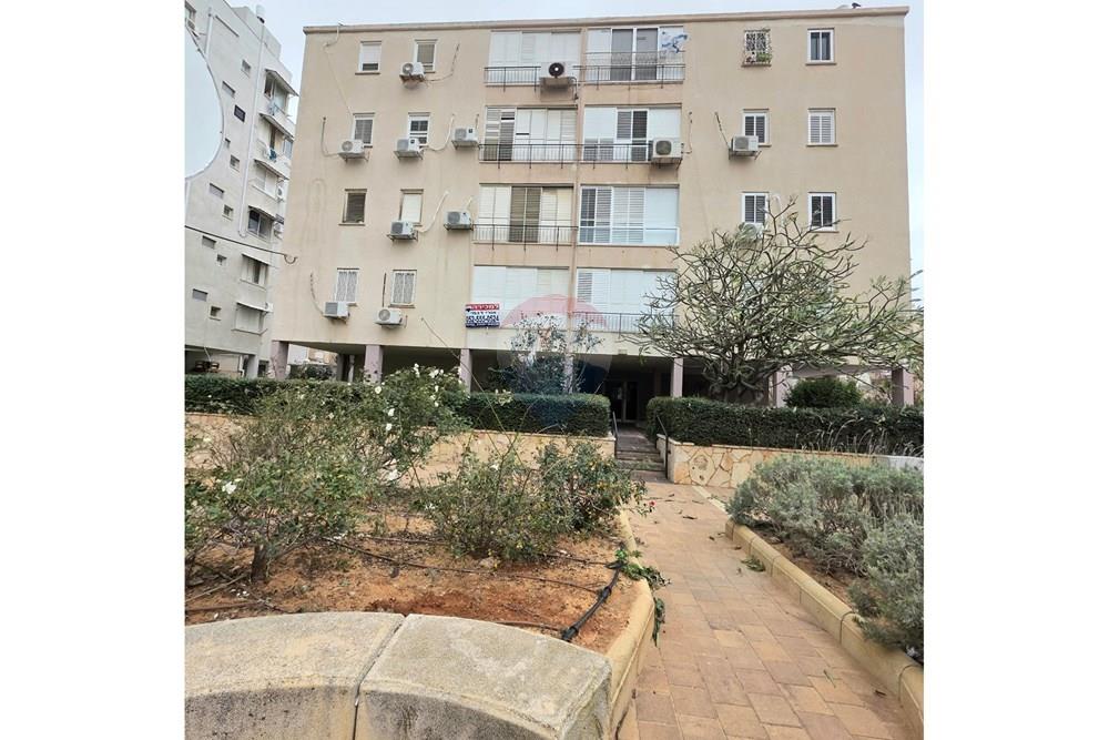 Apartment for Sale in Netanya - Image 5
