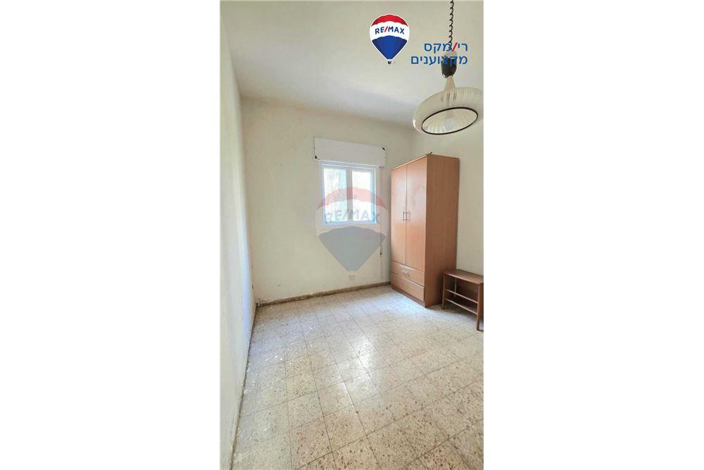 Apartment for Sale in Hadera - Image 5