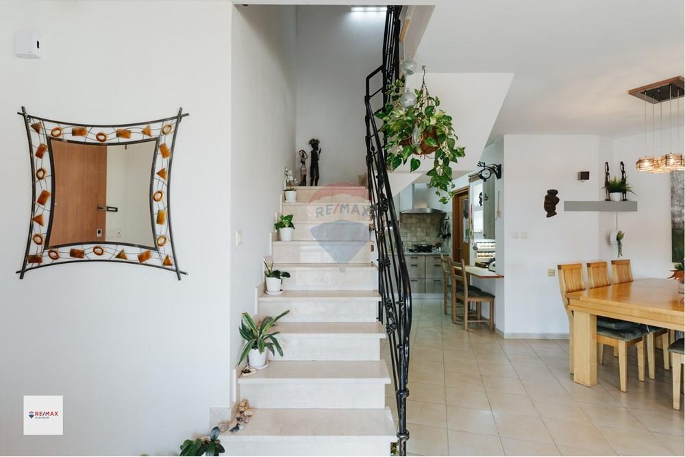 Apartment for Sale in Or Yehuda - Image 4