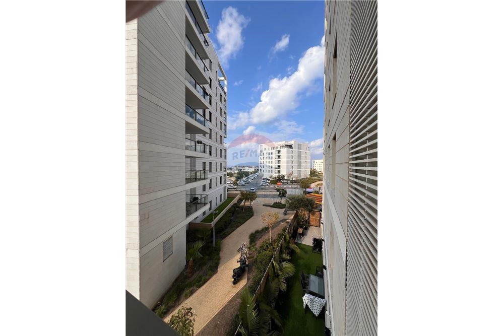 Apartment for Sale in Nahariya - Image 1