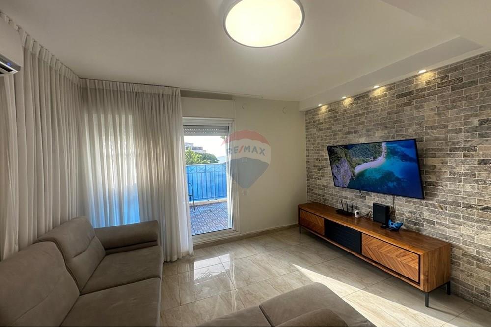 Apartment for Sale in נוף הגליל - Image 2