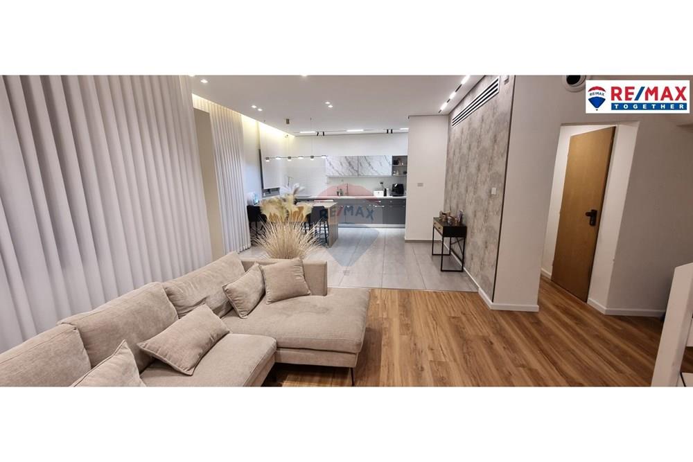 Condo for Sale in Ashdod - Image 3
