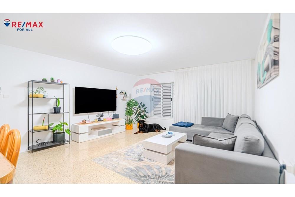 Apartment for Sale in Ashkelon - Image 3