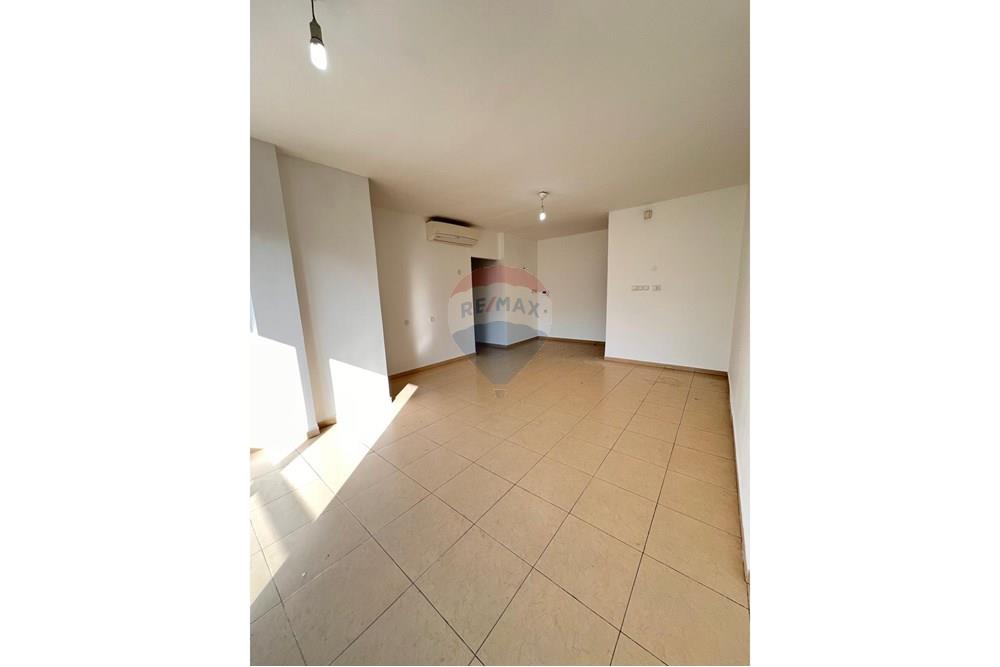 Apartment for Sale in Petah Tikva - Image 6
