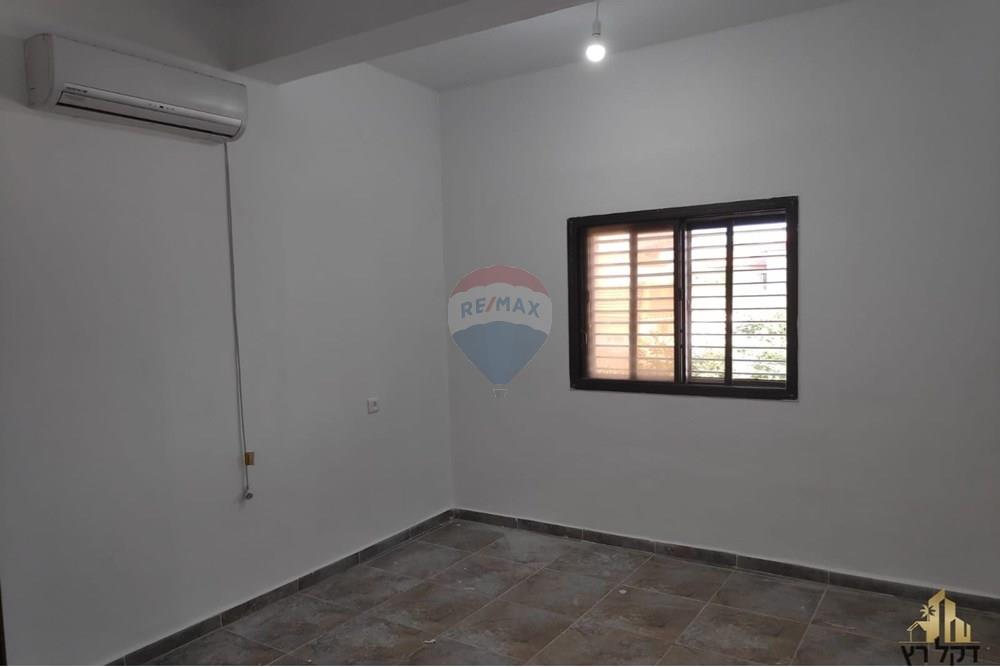 Apartment for Sale in Acre - Image 5