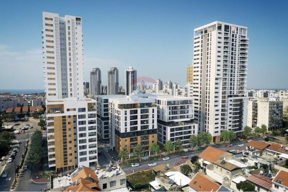 Apartment for Sale in Netanya - Image 2