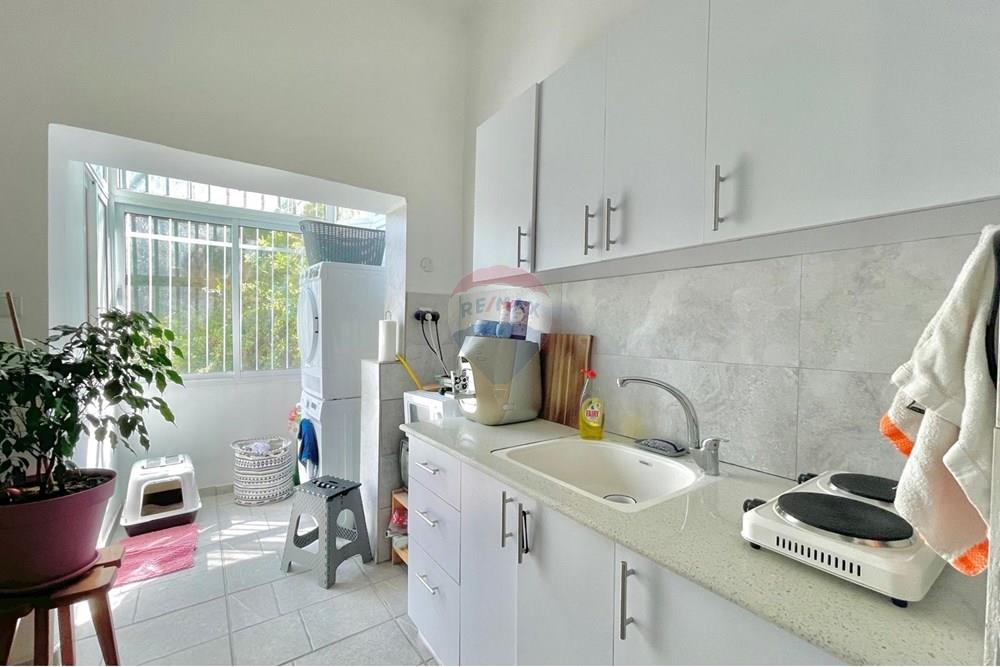Apartment for Sale in Haifa - Image 6