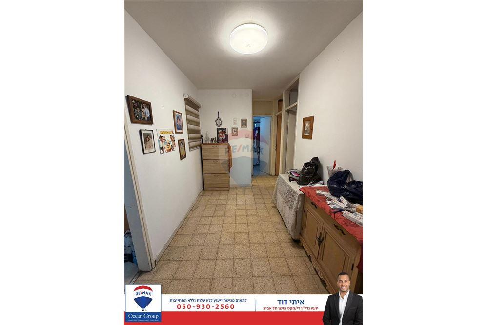 Apartment for Sale in Tel Aviv - Image 2