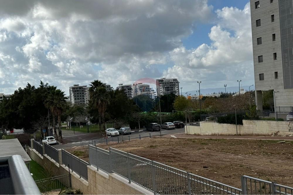 Apartment for Sale in Afula - Image 4