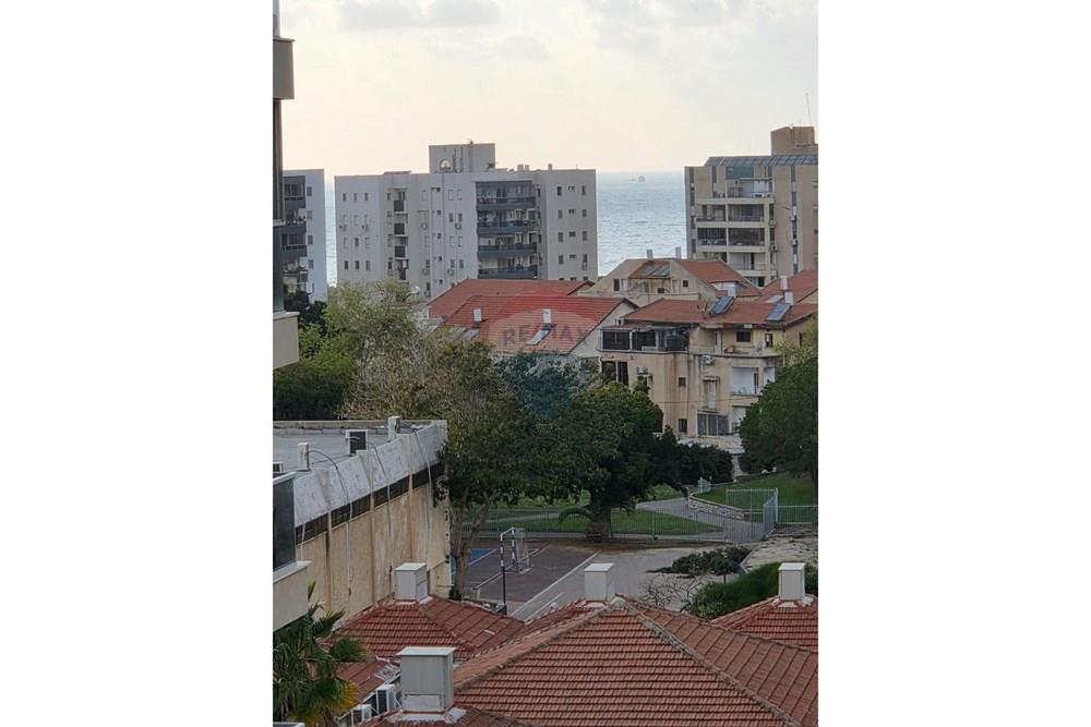 Apartment for Sale in Ashdod - Image 1