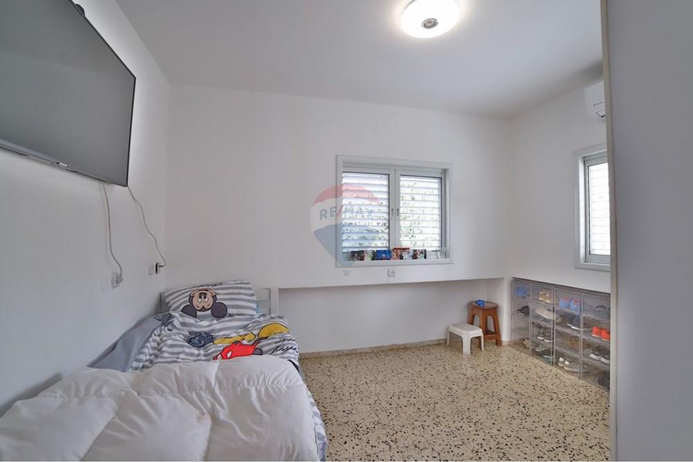 Apartment for Sale in Ramat Gan - Image 7
