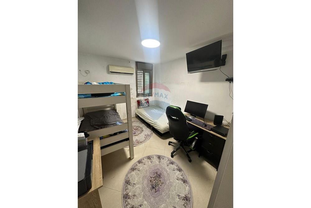 Apartment for Sale in Tel Aviv - Image 6