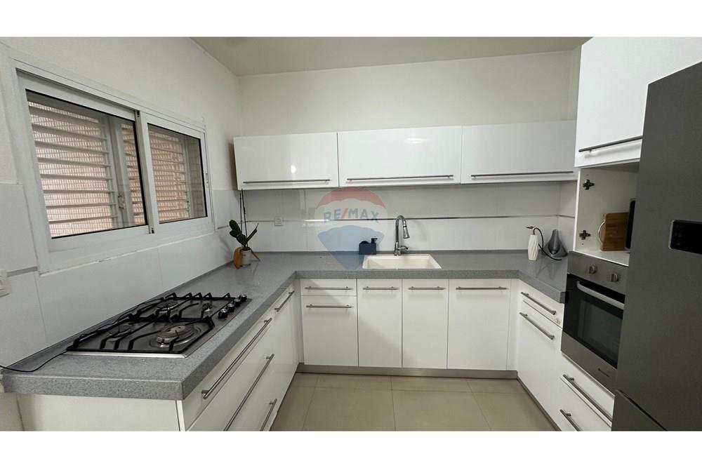 Apartment for Sale in Beer Sheva - Image 4