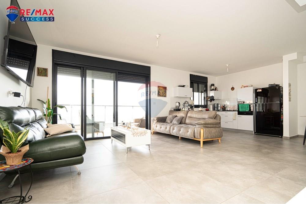 Apartment for Sale in Ramla - Image 1