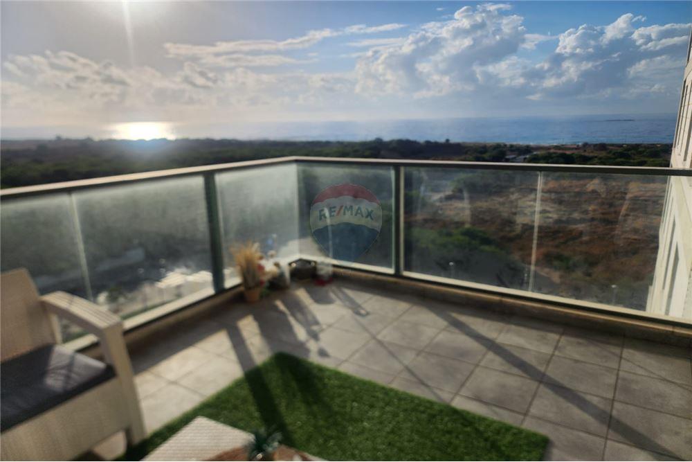 Apartment for Sale in Nahariya - Image 1