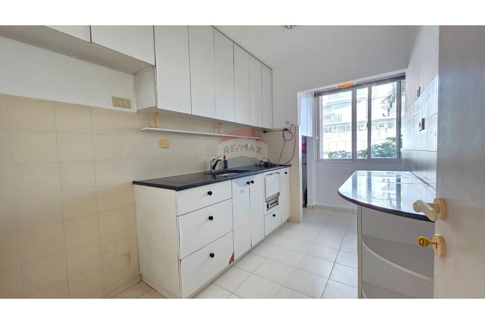 Apartment for Sale in Tel Aviv - Image 3