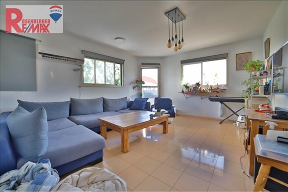 Apartment for Sale in Tel Aviv - Image 1