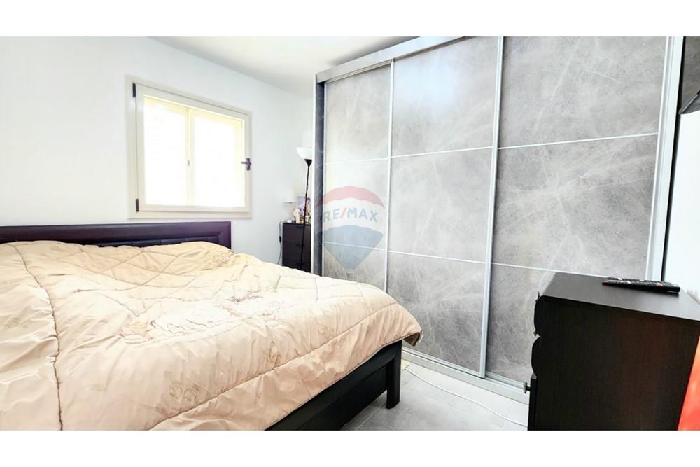 Apartment for Sale in מעלות - Image 4