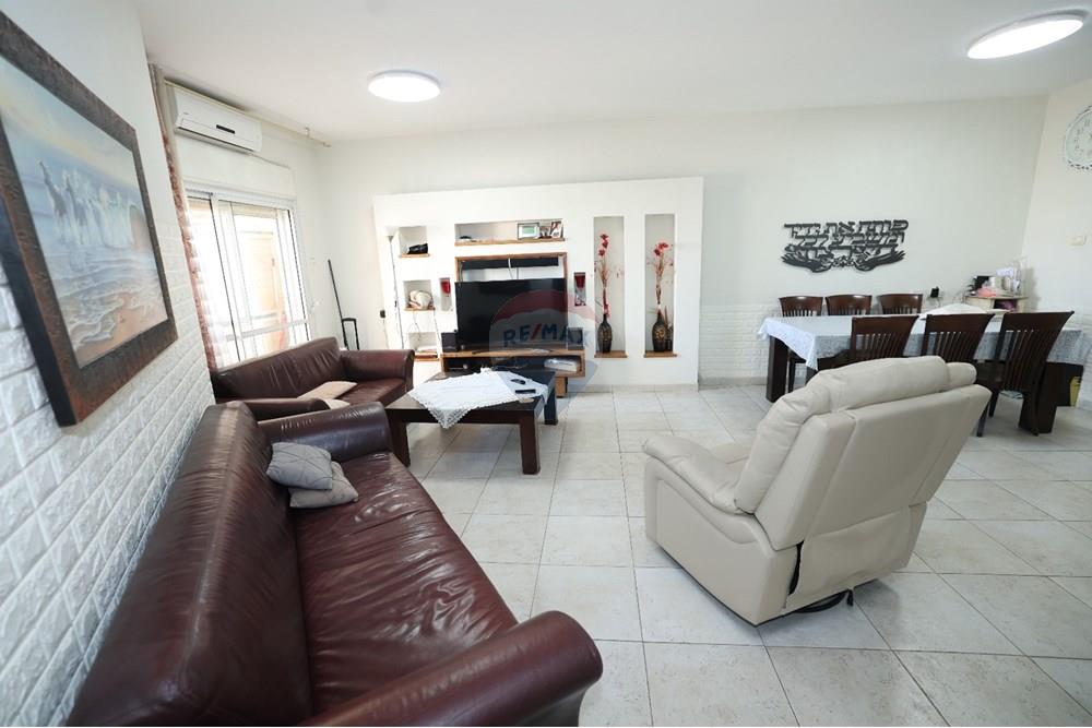 Apartment for Sale in Beer Sheva - Image 4