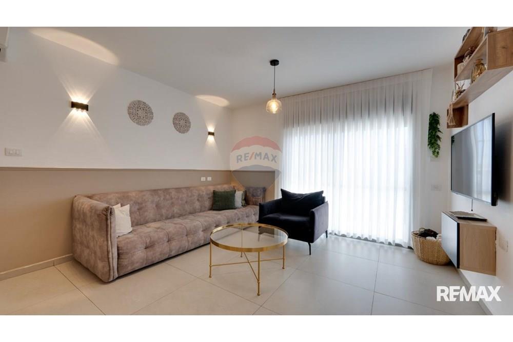 Apartment for Sale in Beer Sheva - Image 2