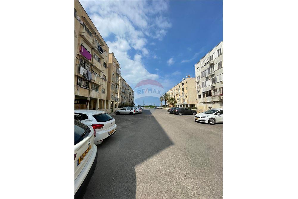 Apartment for Sale in Kiryat Yam - Image 7