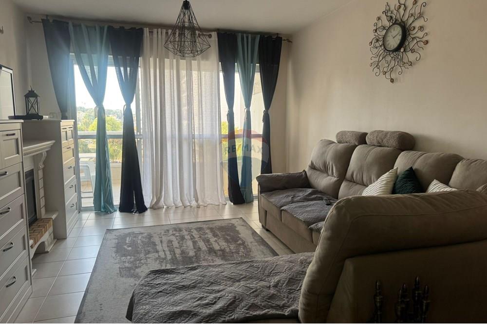 Apartment for Sale in Nahariya - Image 2