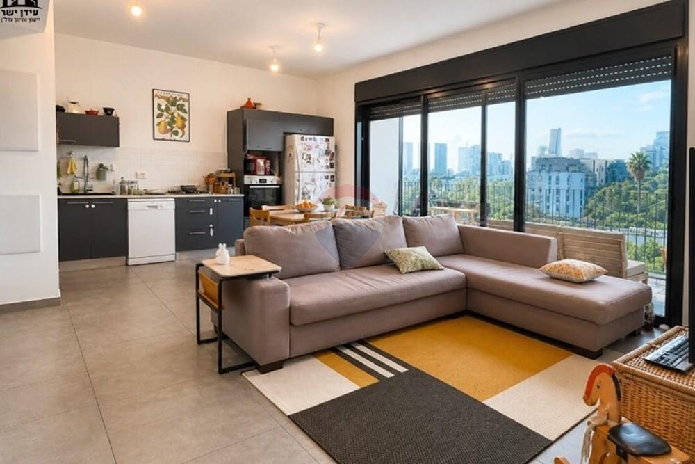 Apartment for Sale in Tel Aviv - Image 1
