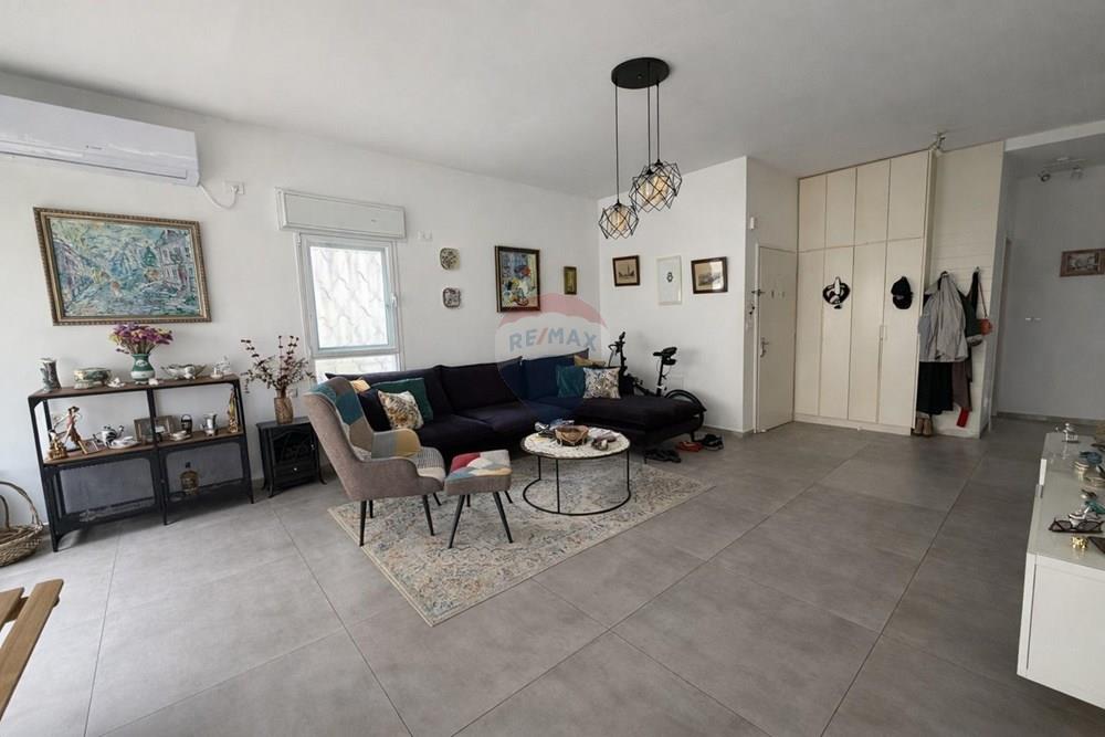Apartment for Sale in קרית ביאליק - Image 5