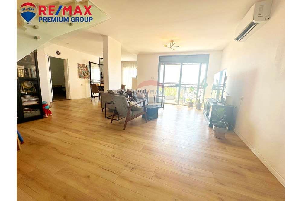 Apartment for Sale in שוהם - Image 4