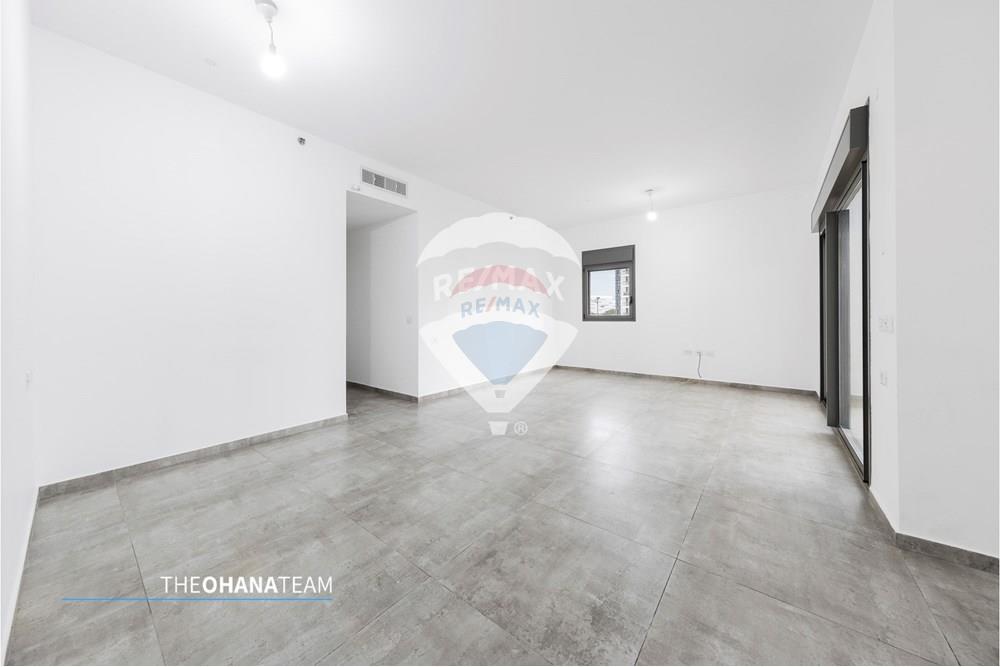 Apartment for Sale in Netanya - Image 1