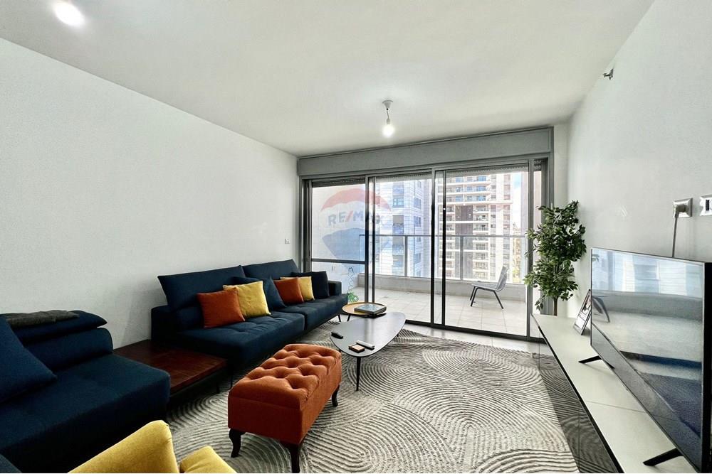 Apartment for Sale in Netanya - Image 3