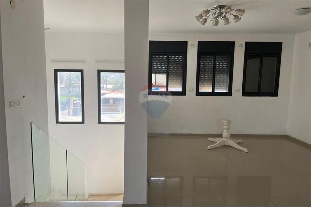 Apartment for Sale in קרית חיים - Image 1
