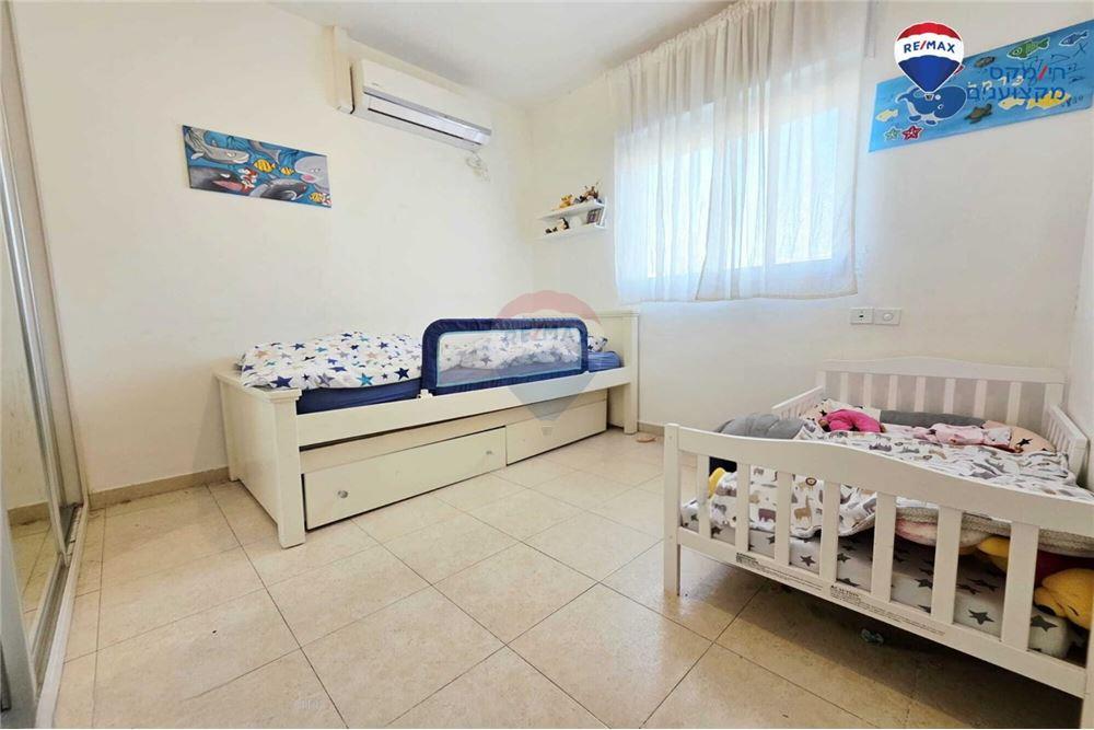 Apartment for Sale in Hadera - Image 7