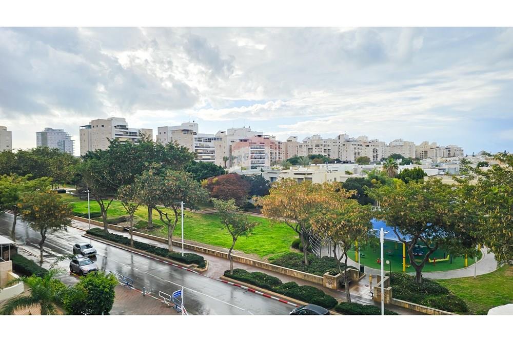 Apartment for Sale in Ashdod - Image 6