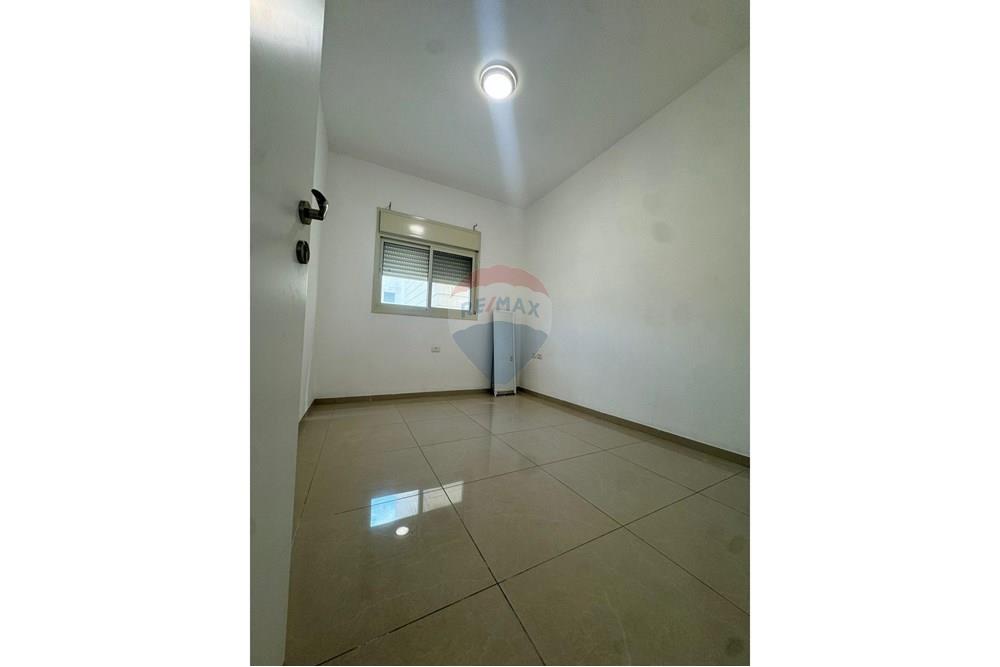 Apartment for Sale in קרית אתא - Image 2
