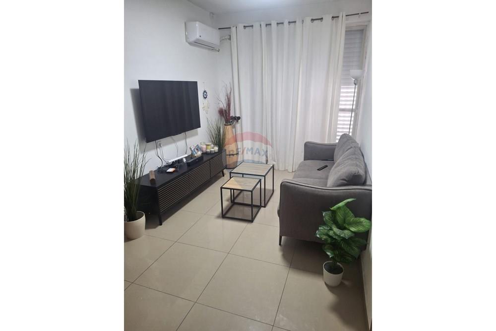 Apartment for Sale in קרית ביאליק - Image 3