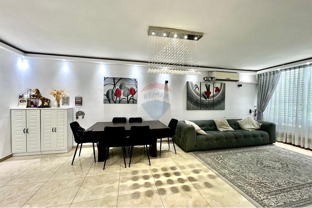 Apartment for Sale in Netanya - Image 5