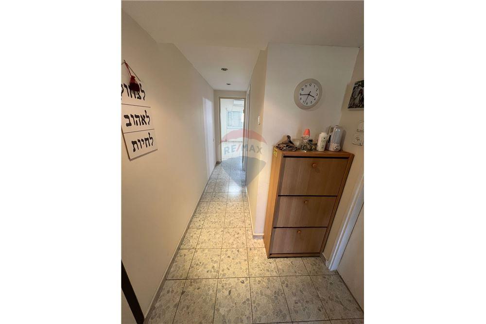 Apartment for Sale in Tel Aviv - Image 4