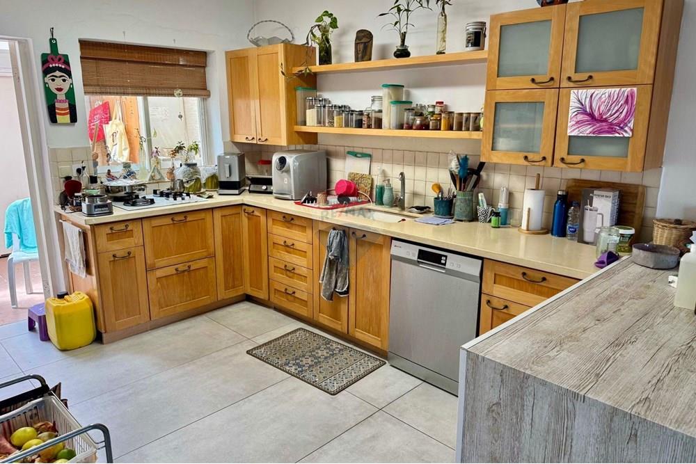 Apartment for Sale in Karmiel - Image 2