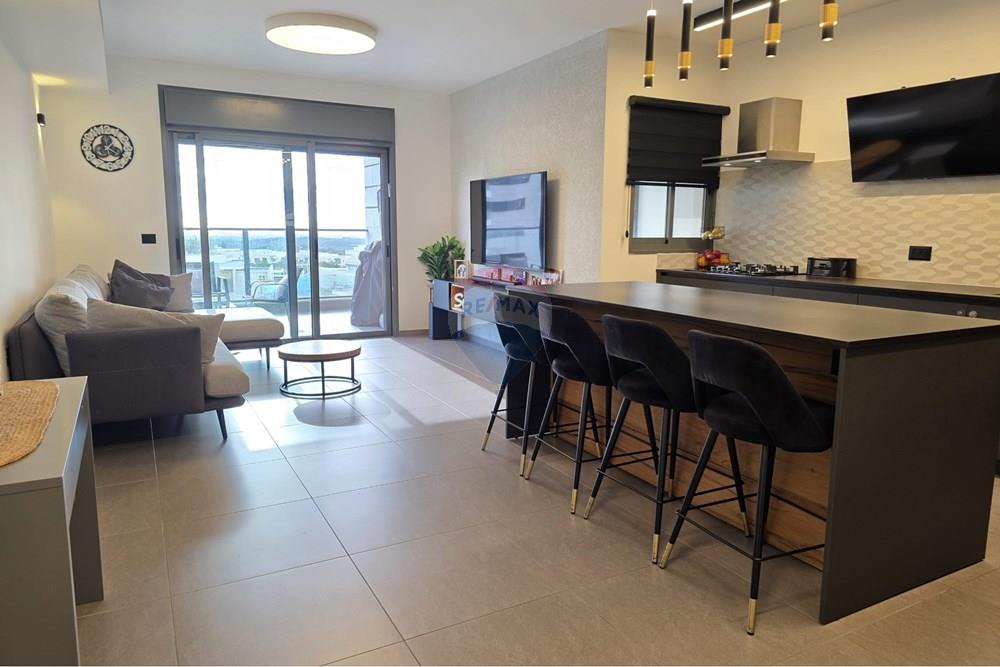 Apartment for Sale in Modi'in - Image 1