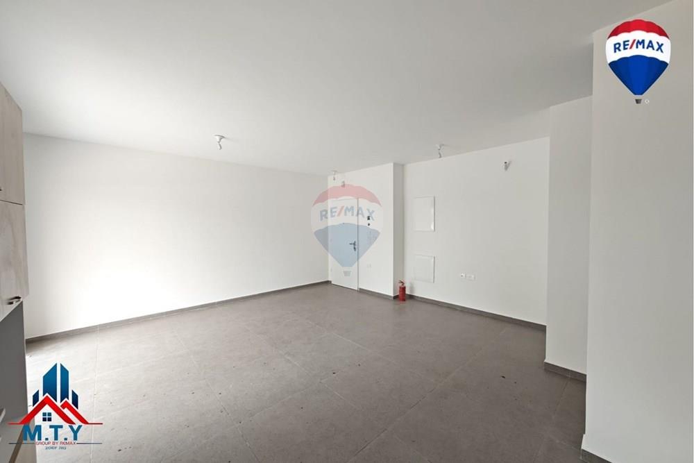 Apartment for Sale in Lod - Image 2