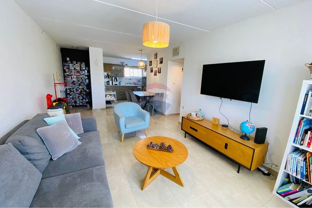 Apartment for Sale in Karmiel - Image 2
