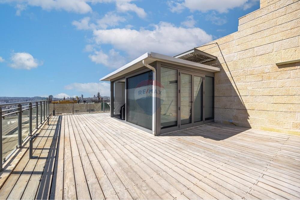 Apartment for Sale in Jerusalem - Image 6