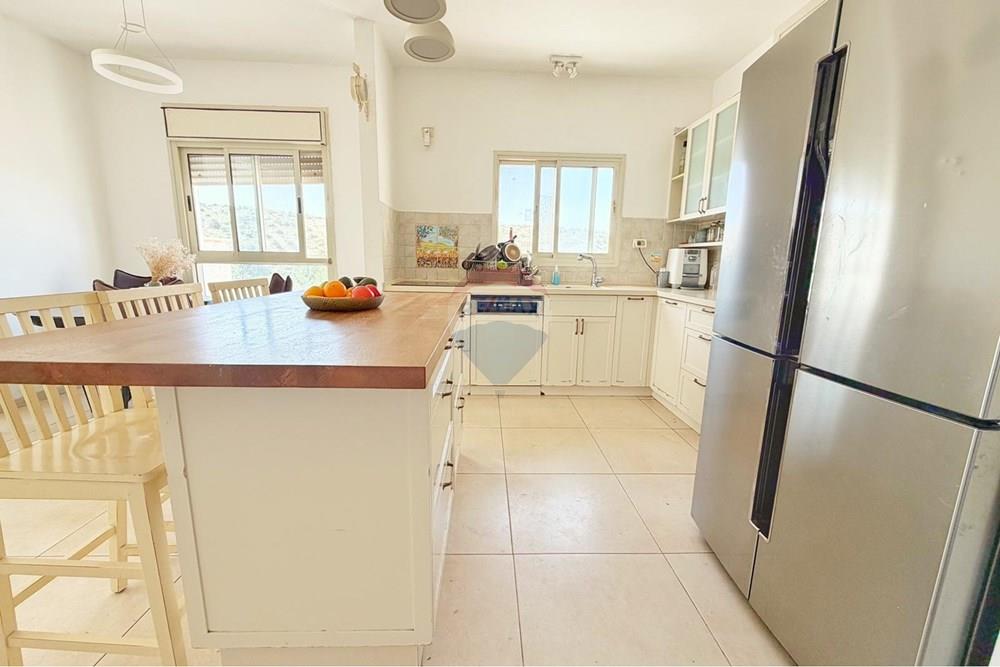 Apartment for Sale in Modi'in - Image 4
